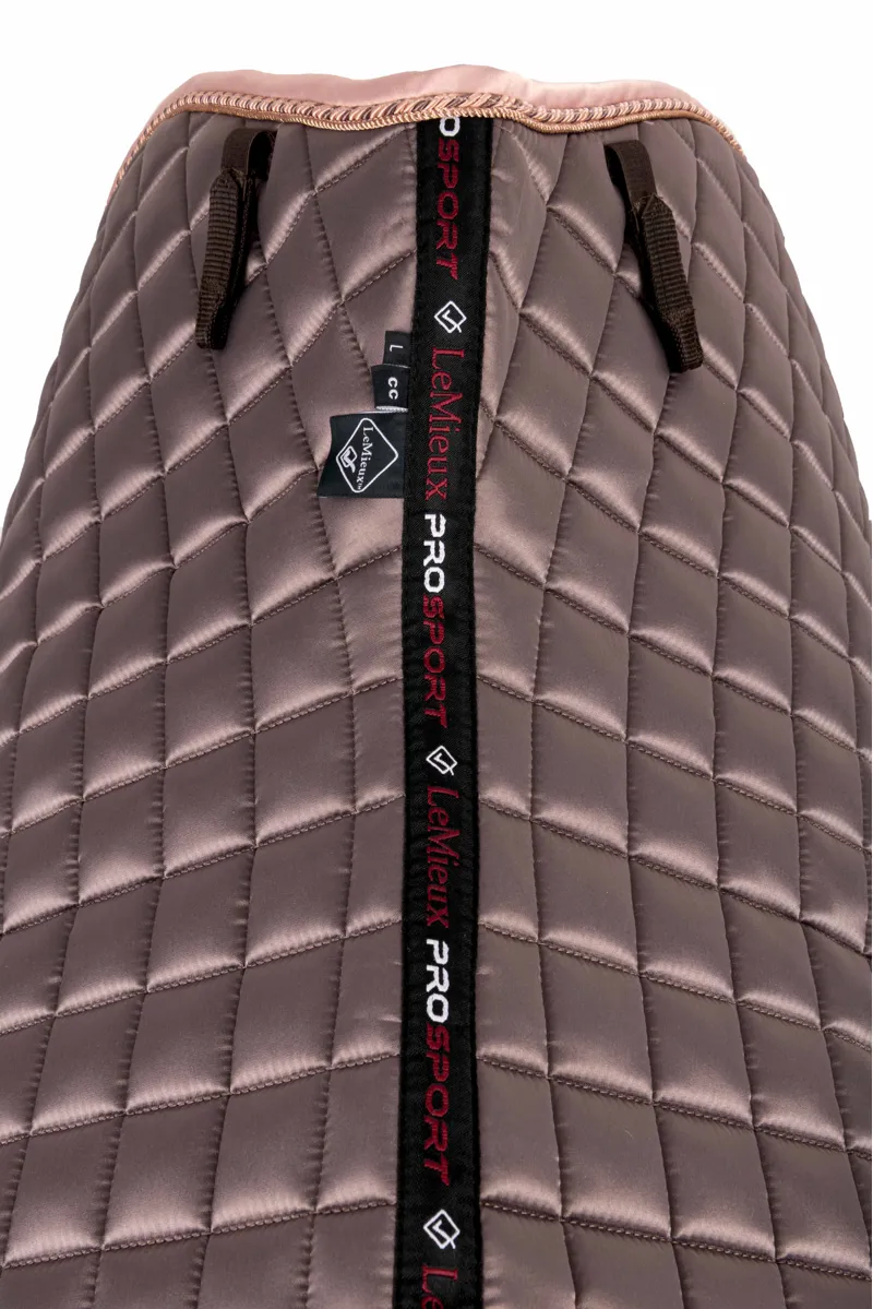 LeMieux Loire Classic Close Contact Square in Truffle